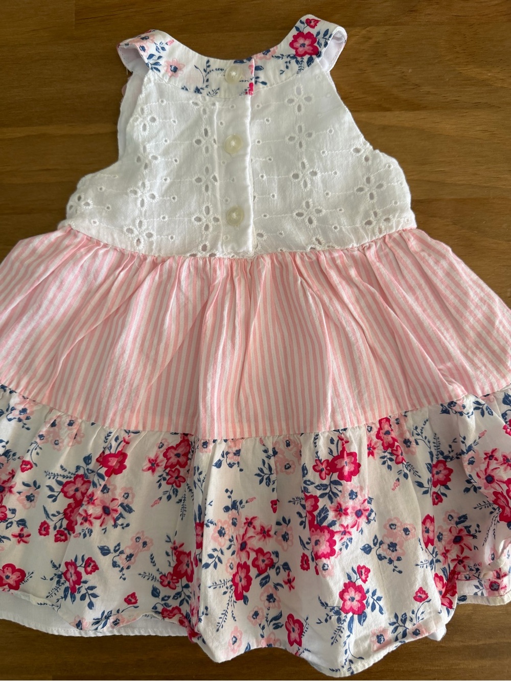Girls Pink & White Floral Tiered Eyelet Dress Size 6-9M - Picture 4 of 7